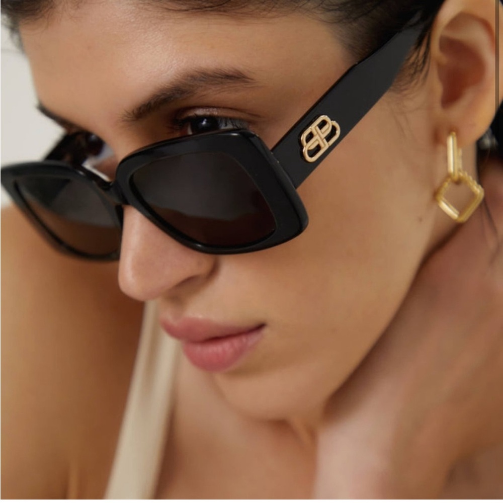 NEW Balenciaga Sunglasses BB0048S 001